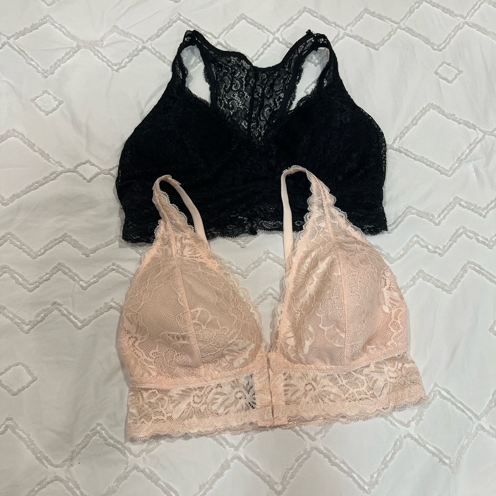 NWOT Cute Pure Beauty Set of 2 Lace Lingerie Bralettes Bundle